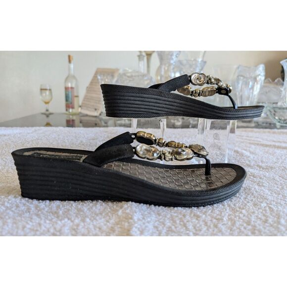 Grandco jeweled thong sandals  Sz 9 - Picture 3 of 9